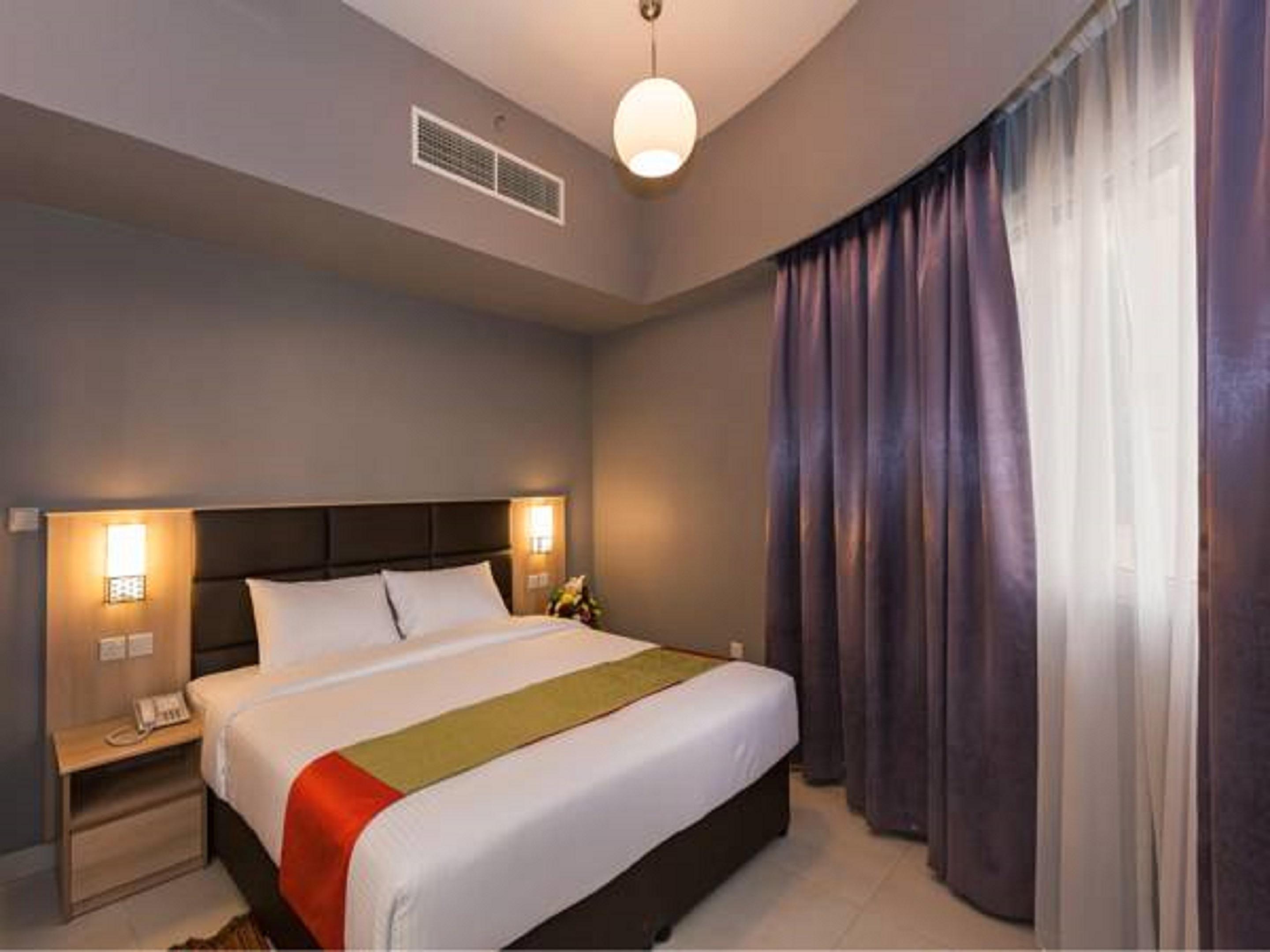 Florida Square Hotel Dubai Buitenkant foto