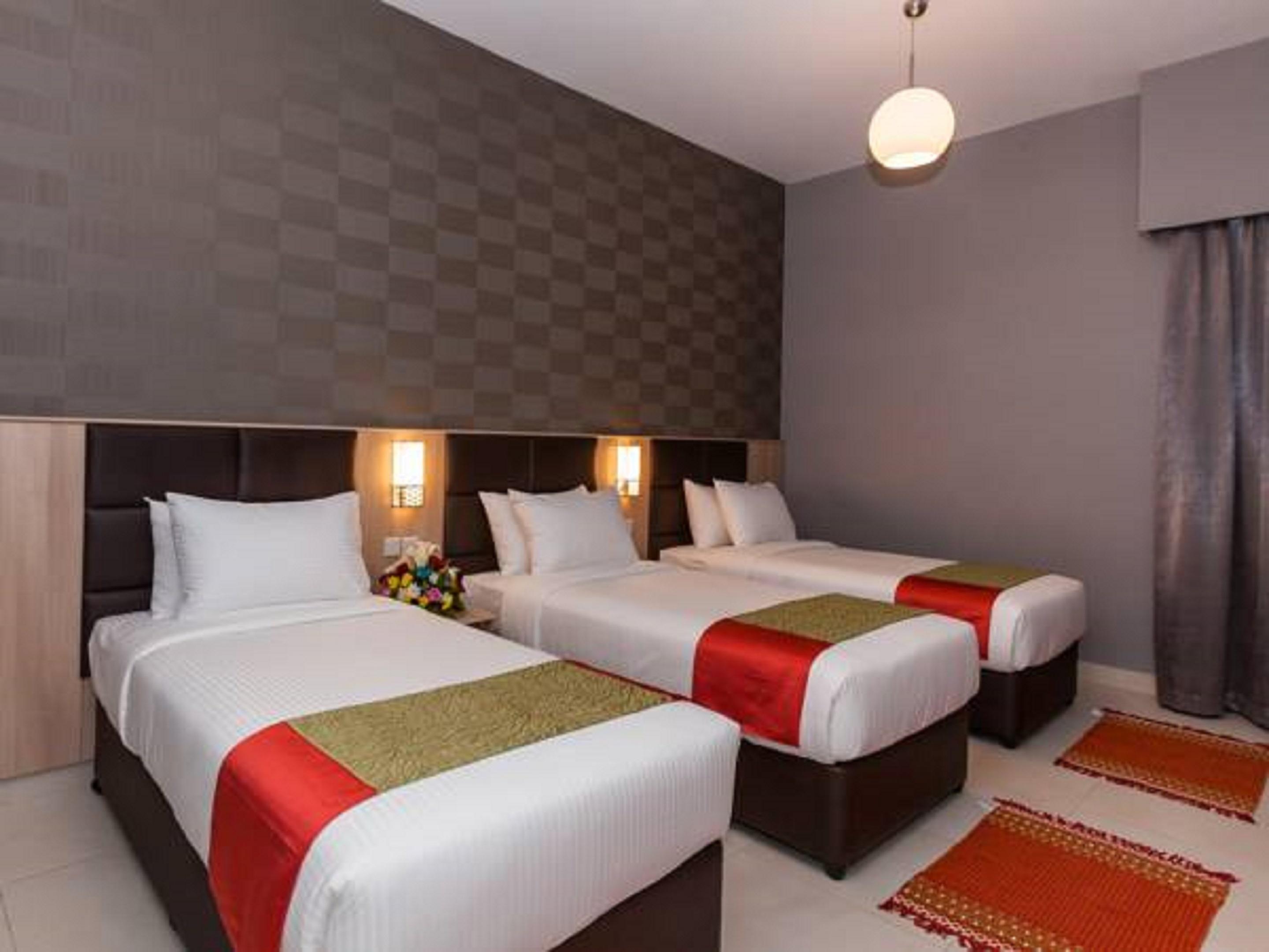Florida Square Hotel Dubai Buitenkant foto