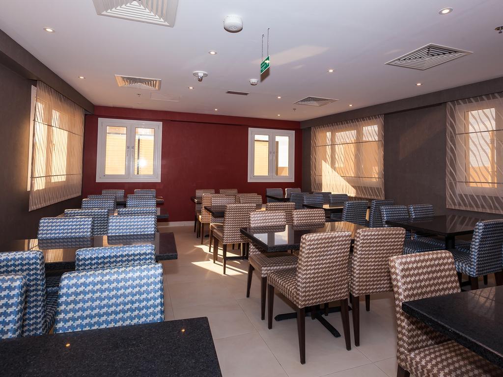Florida Square Hotel Dubai Buitenkant foto