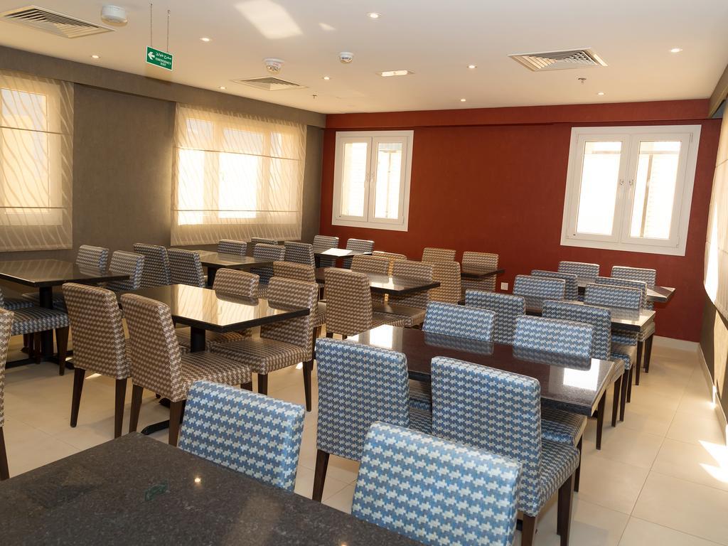 Florida Square Hotel Dubai Buitenkant foto