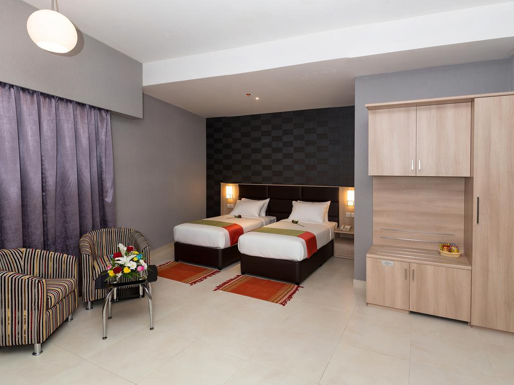 Florida Square Hotel Dubai Kamer foto